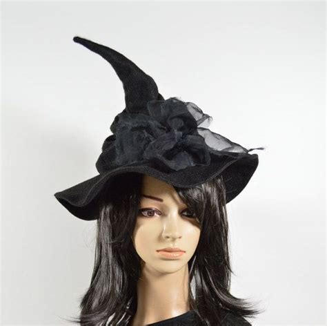 The slouchy witch hat: a symbol of female empowerment in witchcraft